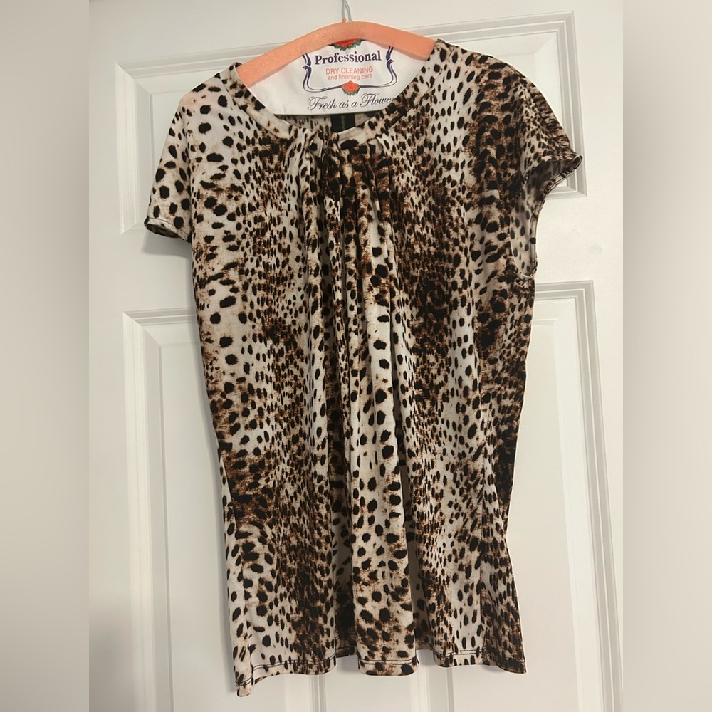 Leopard top